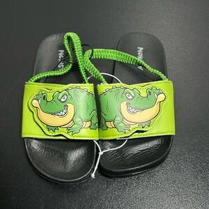 Boys crocodile‎ sandals size 11/11.5